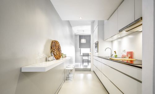 RENOVATION L RENOVATION L